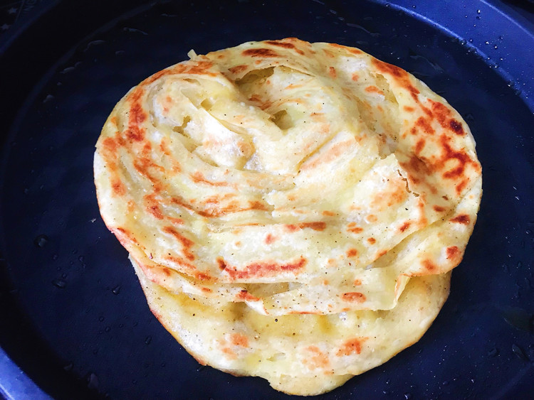 手抓饼版椒盐饼的做法