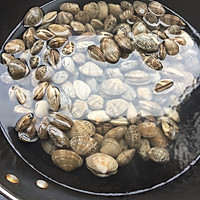 爆炒花蛤的做法图解2