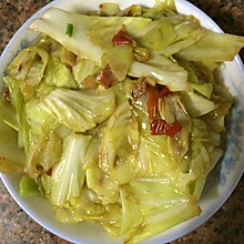 剁椒炝卷心菜