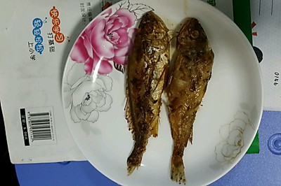 煎小黄鱼