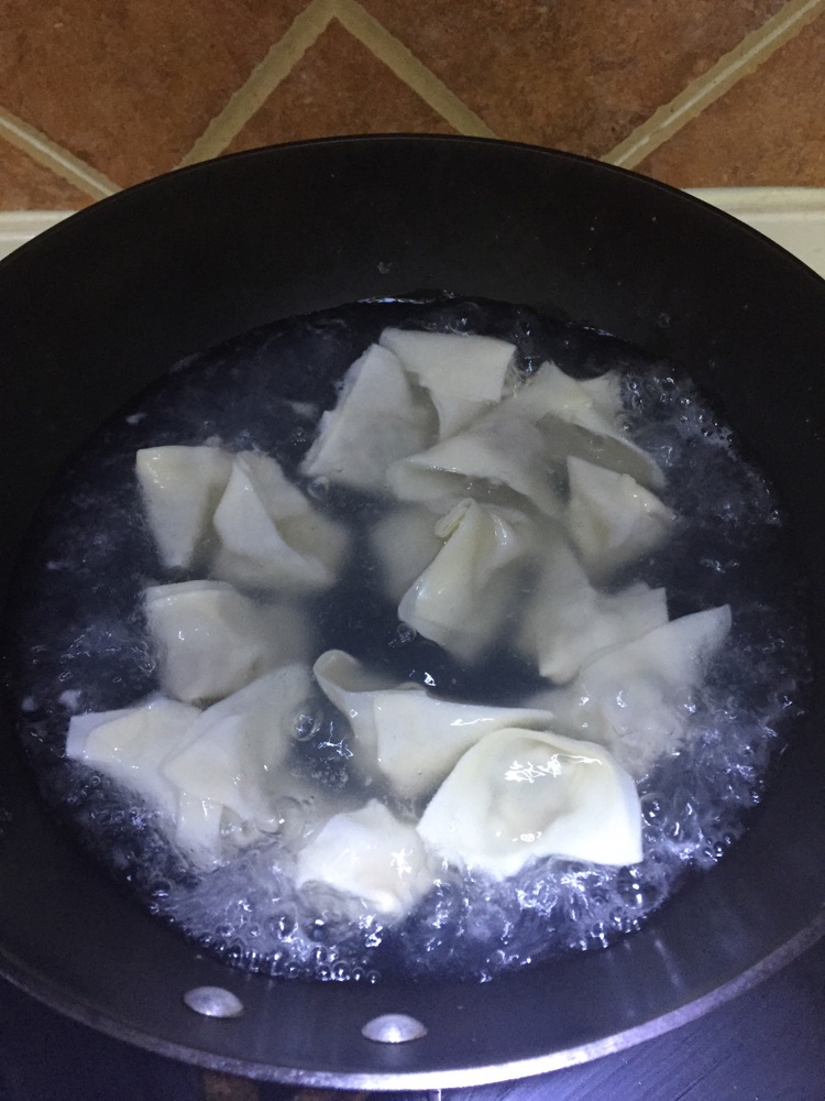 香菜肉馄饨的做法图解11