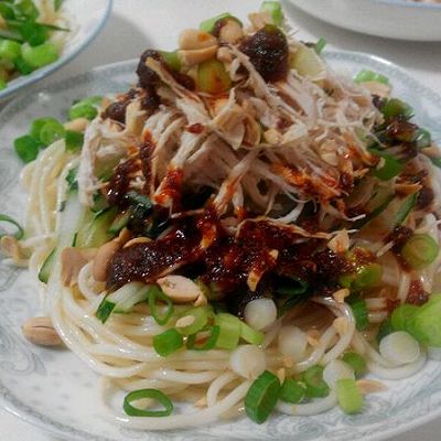 夏日凉面——鸡丝凉面