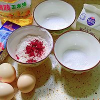 圣诞莓果螺旋许愿蛋糕的做法图解2