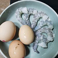#滴滴鲜香 味道美极#紫菜虾仁炒鸡蛋的做法图解1