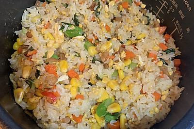 营养丰富家常炒饭