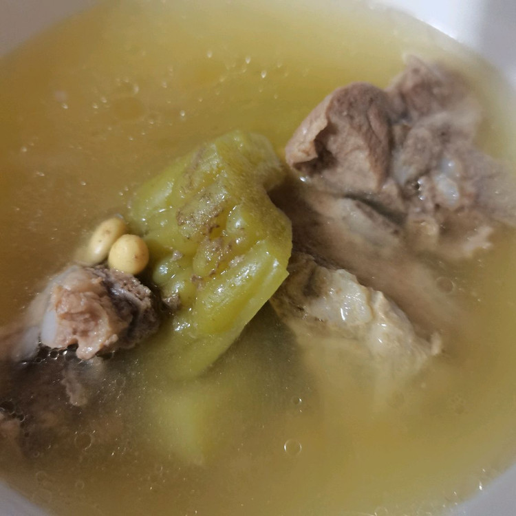 清热解毒苦瓜黄豆汤的做法