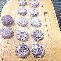芝麻紫薯饼的做法图解5