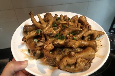 红烧鸡脚（家常菜）