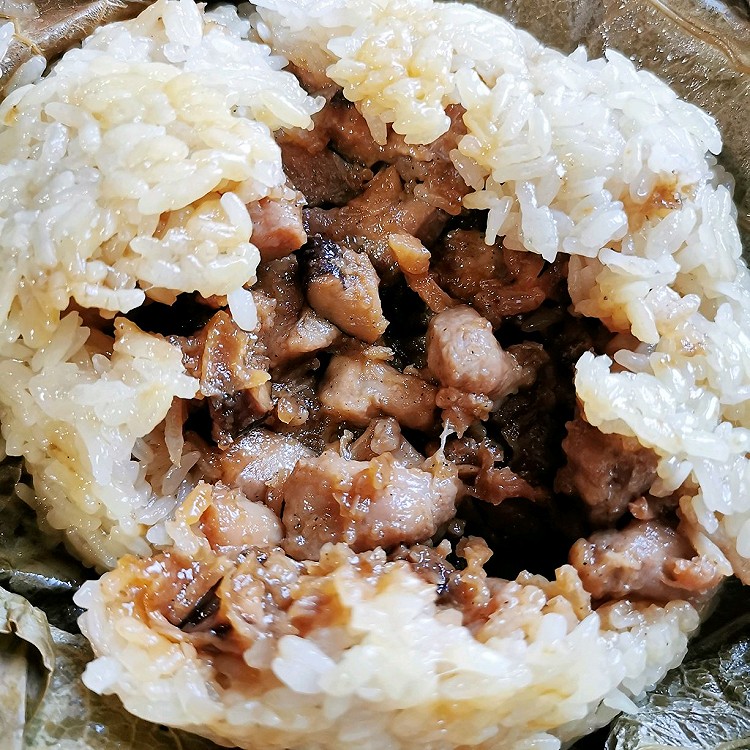 广式早茶必备——荷香豪华版糯米鸡的做法