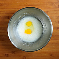 鸡蛋卷 脆皮蛋筒 冰淇淋绝配 无黄油不打发材料简单 脆脆脆的做法图解3