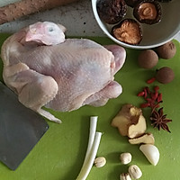 高压锅煲香菇山药童子鸡汤的做法图解1