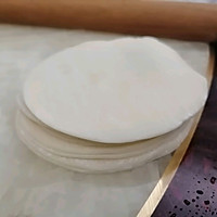 快手饺子皮版手抓饼的做法图解1