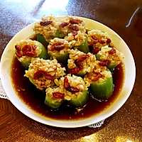 蒜蓉枸杞蒸丝瓜的做法图解3