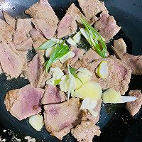 快手菜下饭【酱爆肝尖】的做法图解3