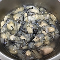海蛎煎蛋（蚵仔煎）的做法图解1