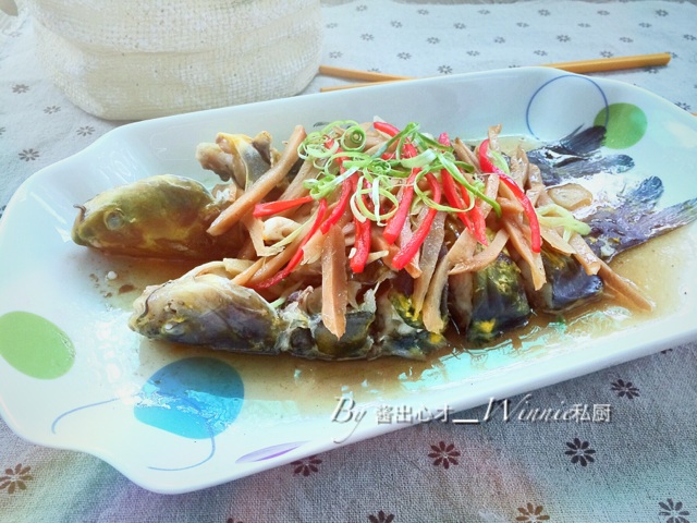 盐焗酱汁淋黄骨鱼#金龙鱼外婆乡小榨菜籽油#的做法图解7