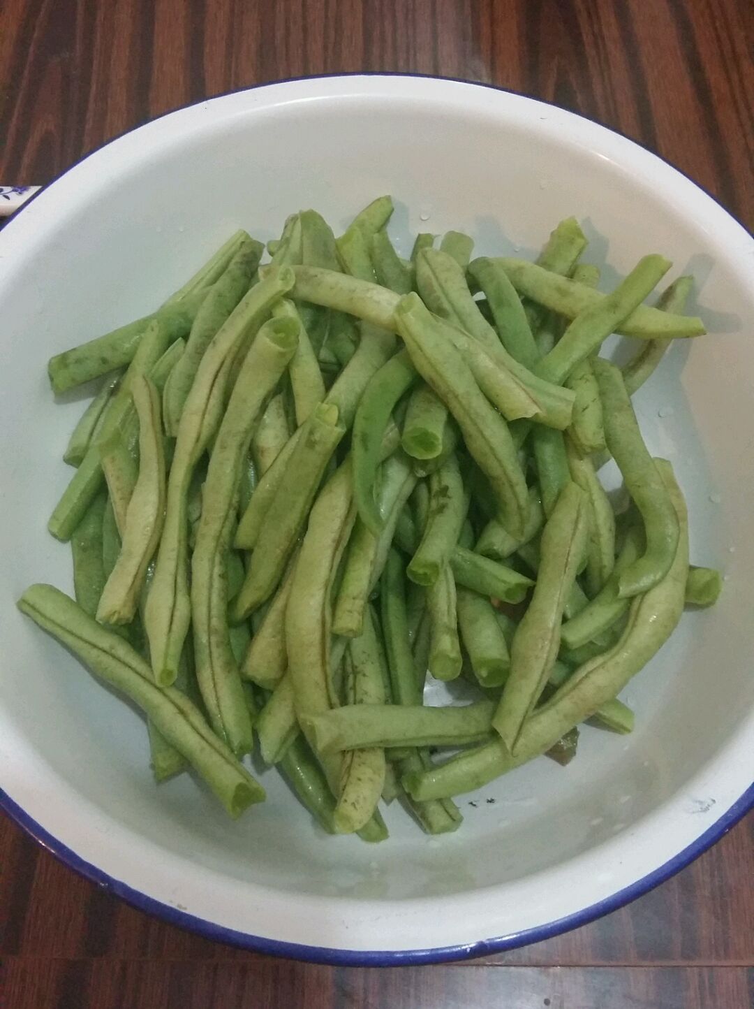 干煸四季豆做法真的很简单，2分钟就学会，翠绿入味，麻辣脆爽 - 哔哩哔哩