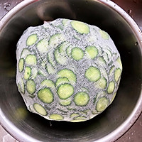 清脆爽口的黄瓜钱咸菜的做法图解4