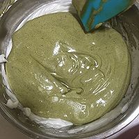 抹茶波点蛋糕卷的做法图解9