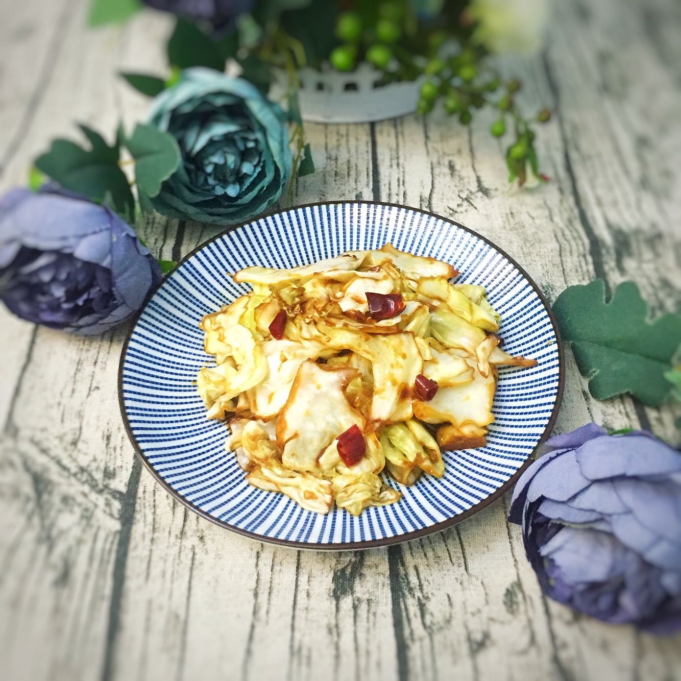 Zero failure hand shredded cabbage