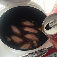 可乐鸡翅电饭煲版的做法图解4