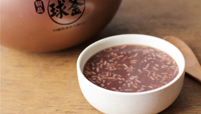红豆薏米酒酿甜汤