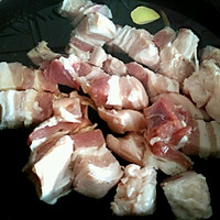 红烧肉的做法图解1