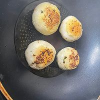 春天的草头饼的做法图解2