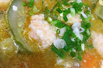 虾滑黄瓜汤