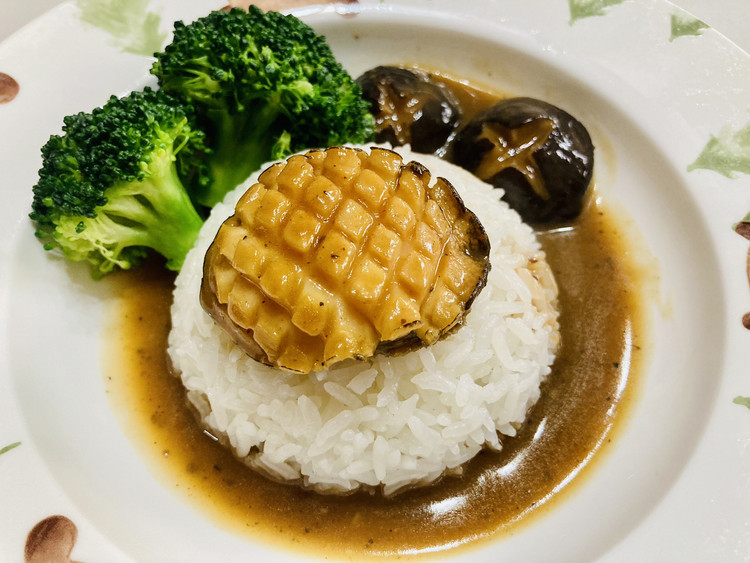鲍鱼捞饭的做法