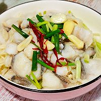 #冬季滋补花样吃法#酸辣鱼片的做法图解7