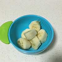 香蕉松饼的做法图解2