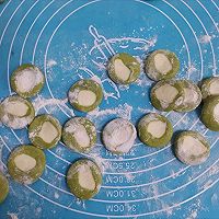 翡翠芹菜猪肉水饺的做法图解10
