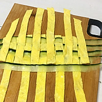 粒粒黄金炒饭的变形记 | 化身为可爱的菠萝蛋包饭的做法图解16