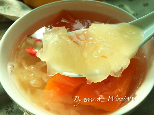 桃之晶莹润燥甜品-【私房木瓜雪莲银耳羹】的做法图解9