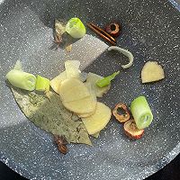 #轻食季怎么吃#五花肉烧土豆的做法图解4