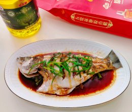 #金龙鱼橄榄油调和油520美食菜谱#好味～清蒸鲈鱼的做法