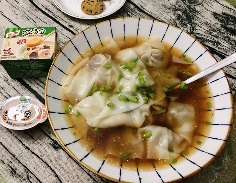 十分钟早餐～鲜肉馄炖的做法