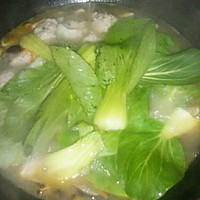 香菇青菜鲜猪肉丸汤的做法图解6