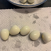 红烧肉炖鹌鹑蛋的做法图解2