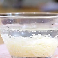 鹌鹑蛋挂面 宝宝辅食食谱的做法图解3