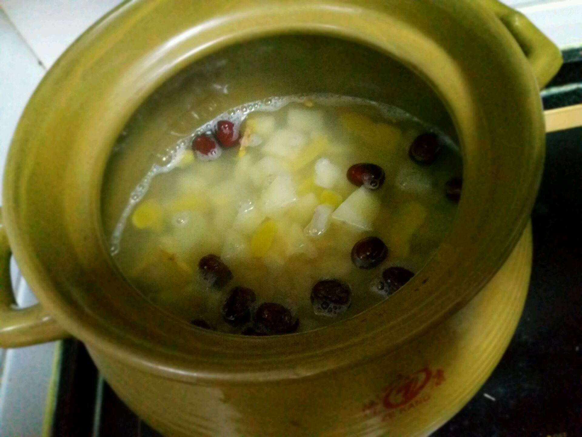 瑶瑶妈妈教你超级简单的木薯糖水做法，香甜软糯吃一次就忘不了！_哔哩哔哩 (゜-゜)つロ 干杯~-bilibili