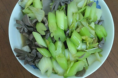 芹菜炒鸭肾