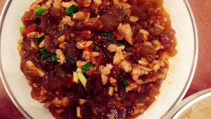 肉沫炒凉粉
