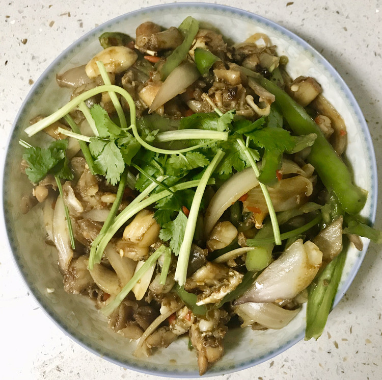 辣炒牛蛙的做法