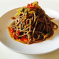酸辣莴笋凉拌荞麦饸饹的做法图解4