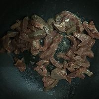 秋葵胡萝卜炒牛肉的做法图解3