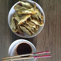 韭菜肉馅煎饺的做法图解7