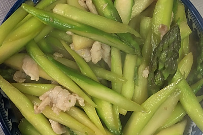 芦笋炒肉丝