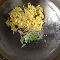 韭菜苔炒蛋#德国Miji爱心菜#的做法图解3
